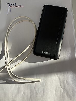 Batterie portable avec câble USB-C
